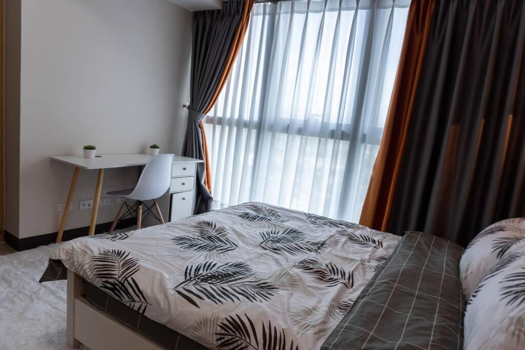 A2J Luxury 2Br Bgc Uptown Suite Near Uptown Mall Manila Exterior foto