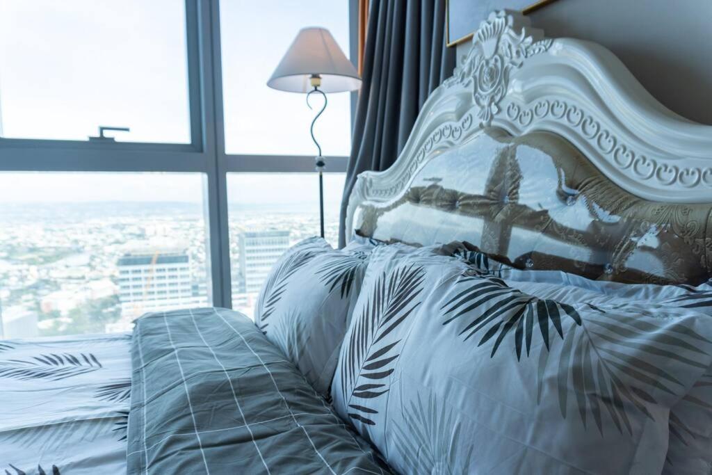 A2J Luxury 2Br Bgc Uptown Suite Near Uptown Mall Manila Exterior foto