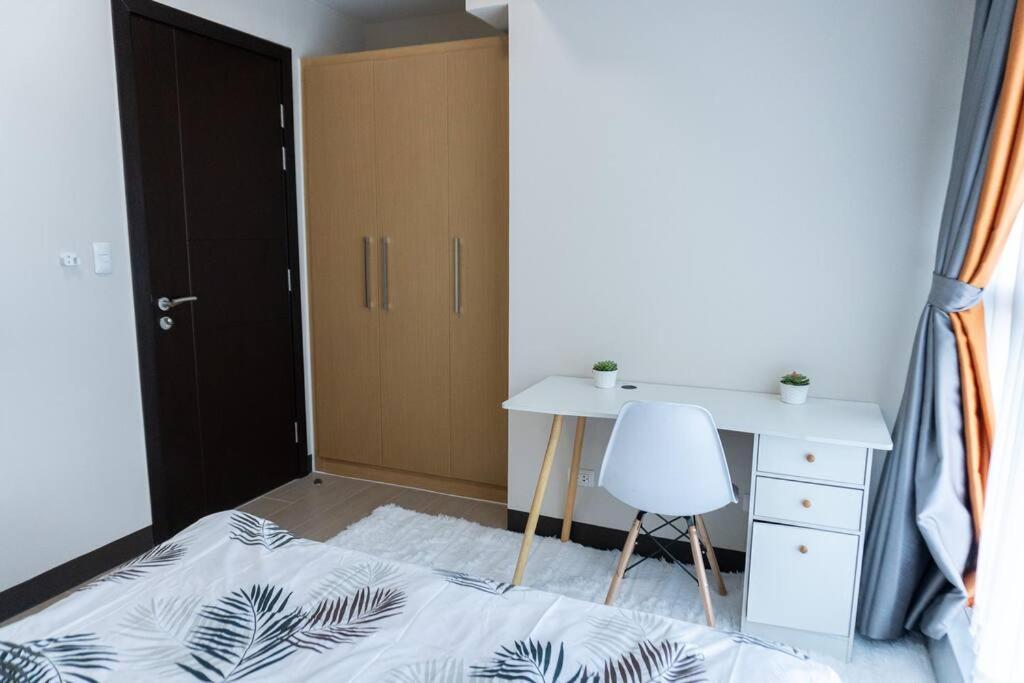 A2J Luxury 2Br Bgc Uptown Suite Near Uptown Mall Manila Exterior foto